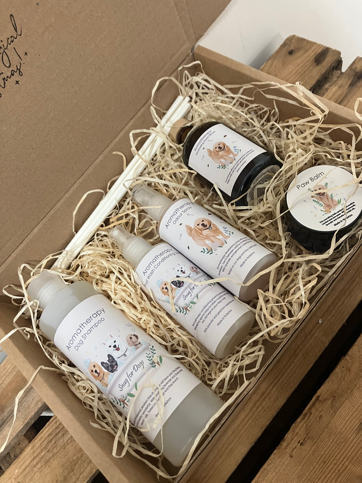 Pamper your pooch Dog Box