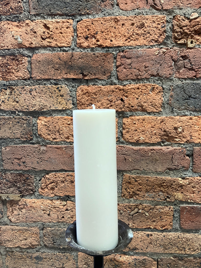 Natural pillar candle